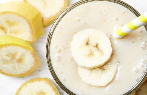 Hipoalerjenik Formülayı Sevmeyen Çocuklar İçin Besleyici Muzlu Smoothie Tarifi
